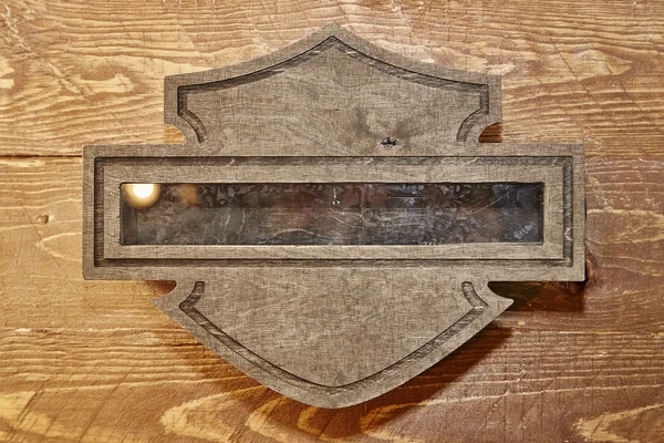 Hospodyně tlačítka dřevěný box vinobraní — Stock fotografie