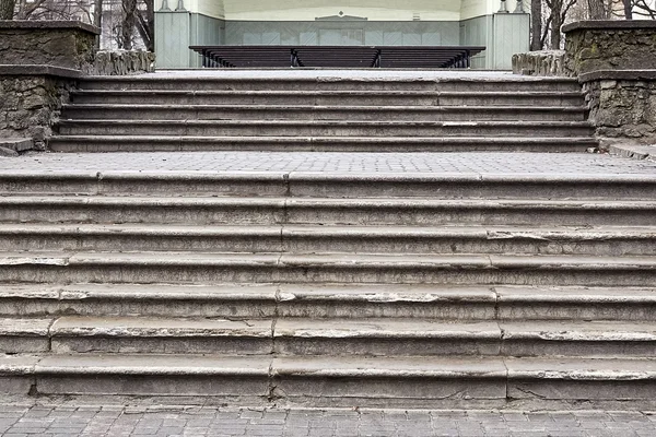 Stone stairs in the park in vintage style. — Stock Photo, Image