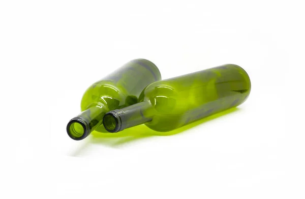 Två Liggande Tomma Vinflaskor Isolerade Vit Bakgrund — Stockfoto