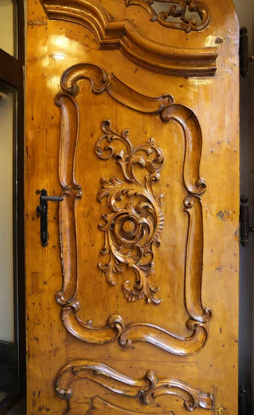 Vintage Wooden Hand Carved Door Prague Czech Republic — Stock Photo, Image