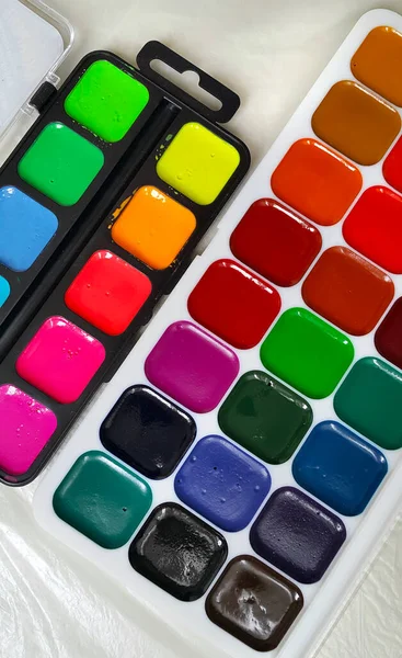 Resim Için Parlak Renkli Suluboya Resimler Yakın Plan — Stok fotoğraf