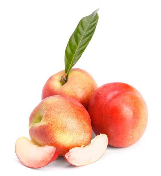 Ripe  peach — Stock Photo, Image