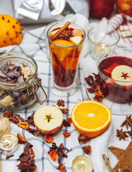 Hot drinks — Stock Photo, Image