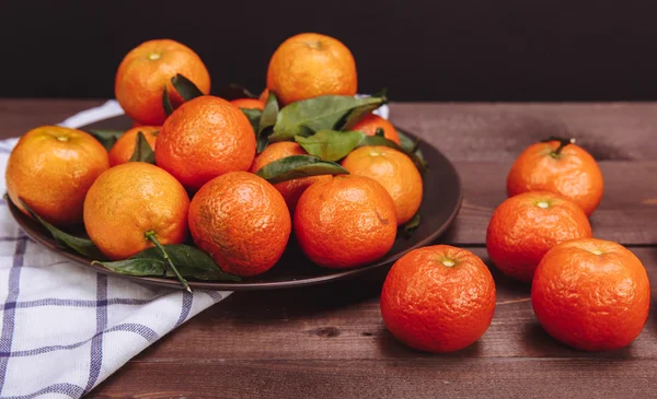 Um bando de tangerinas — Fotografia de Stock