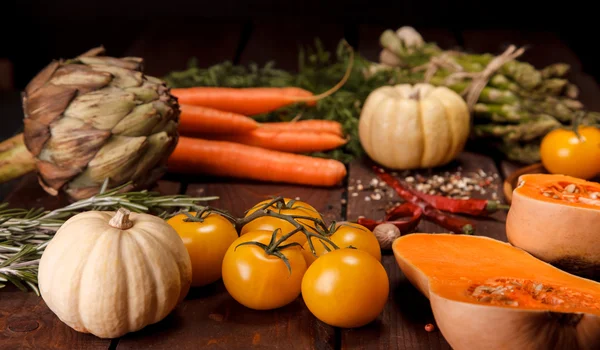 Fresh vegetables — Stock Photo, Image