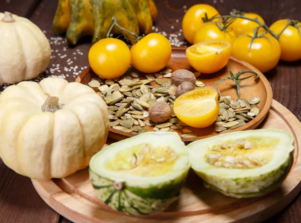 Vegetables and spices — Stock Photo, Image