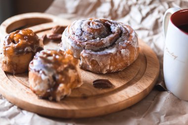 Cinnabon kahve ile