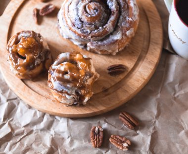 Cinnabon kahve ile