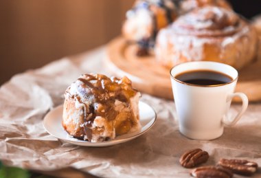 kahve ile tarçınlı kek