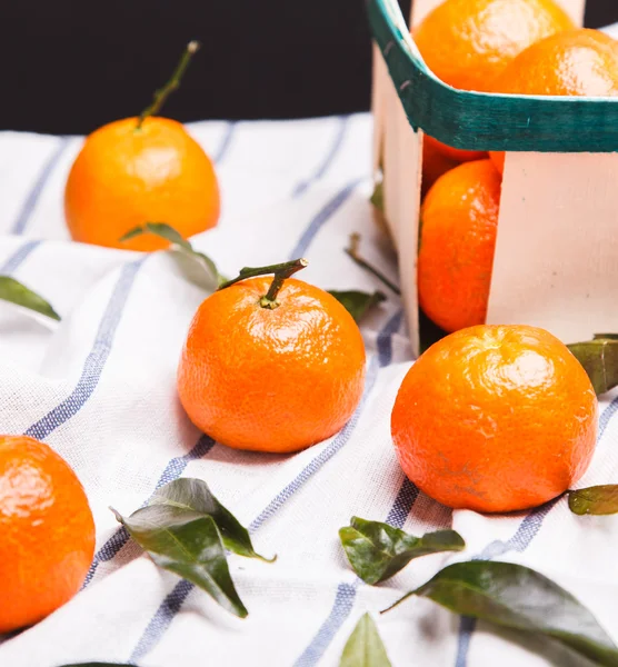 Um bando de tangerinas — Fotografia de Stock