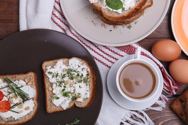 Desayuno fresco —  Fotos de Stock