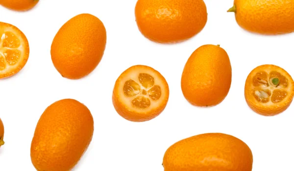 Kumquat maduro aislado — Foto de Stock