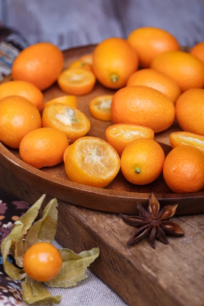 Physalis e kumquat — Fotografia de Stock