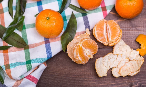 Brunch of tangerines — Stock Photo, Image