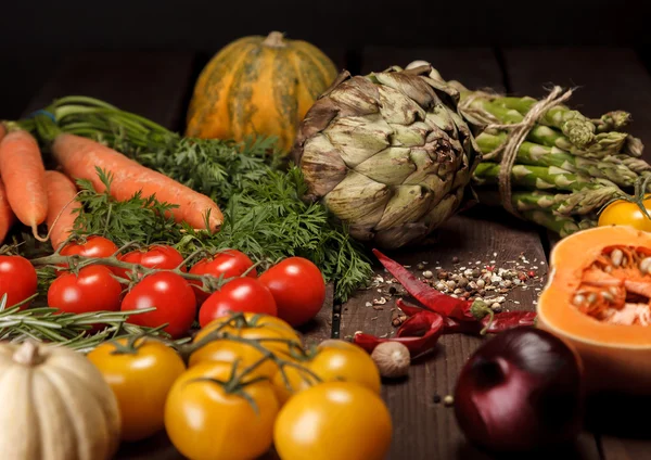 Frisches Gemüse — Stockfoto