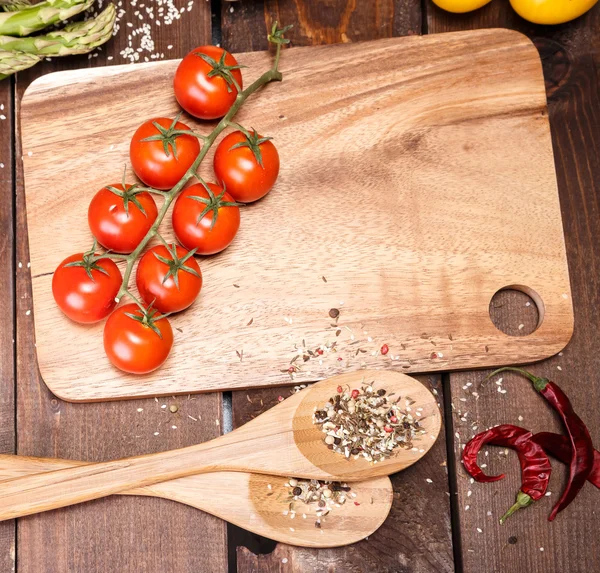 Vegetables and spices — Stock Photo, Image