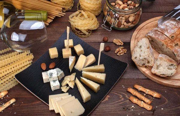 Brânză diferită — Fotografie, imagine de stoc