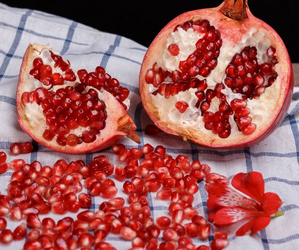 Granatäpple — Stockfoto