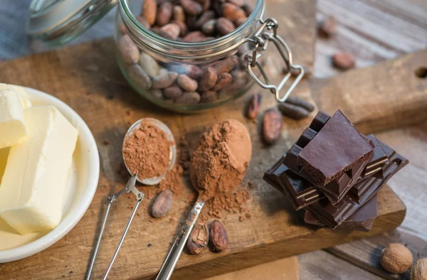 Ingredienti per la torta al cioccolato — Foto Stock