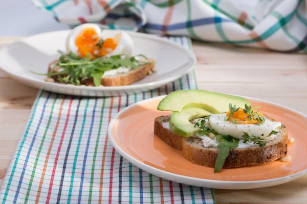 Bocadillos con huevos —  Fotos de Stock