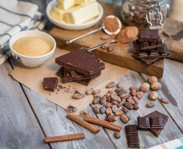 Ingredienti per la torta al cioccolato — Foto Stock