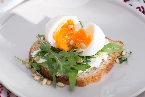 Sanduíches com ovos — Fotografia de Stock