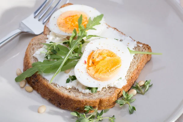 Sandwiches with eggs — Stock Photo, Image