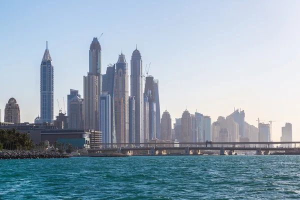 Dubai marina en el día de verano — Foto de Stock