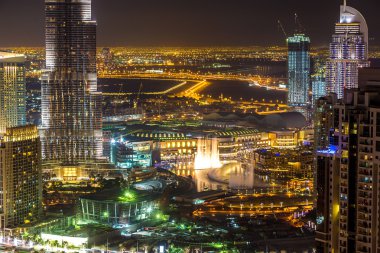 Downtown Dubai ve skysrapers