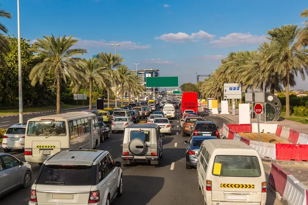 Traffico a Dubai — Foto Stock