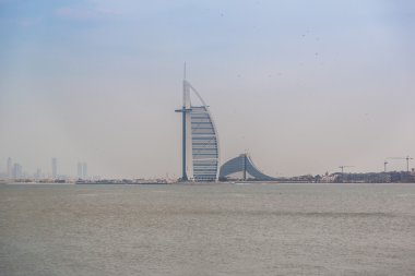 Burj Al Arab otel ve Jumeirah Plajı