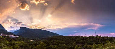 Yunanistan'daki Olimpos Dağı