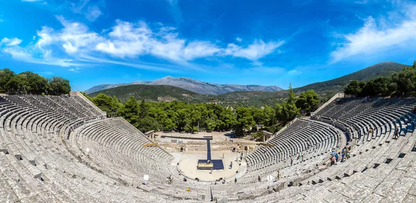 Epidaurus Anfiteatro en Grecia —  Fotos de Stock