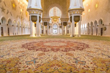 Şeyh Zayed Büyük Cami