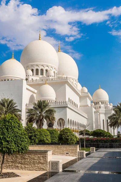 Sheikh Zayed White Mosque — Stock Photo, Image