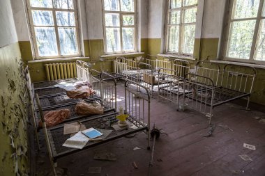 Çernobil'de terk edilmiş anaokulu