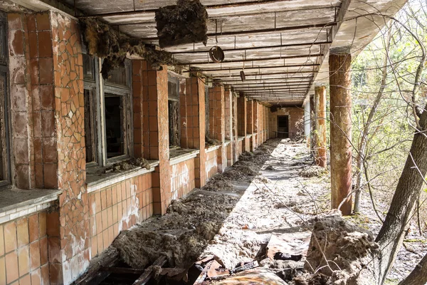 Schule in Tschernobyl, Ukraine — Stockfoto