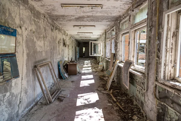 École à Tchernobyl, Ukraine — Photo