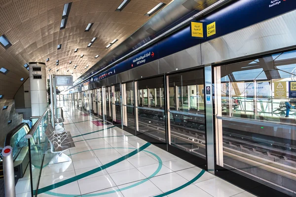 Stazione della metropolitana di Dubai — Foto Stock