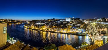 Porto Portekiz geceleri