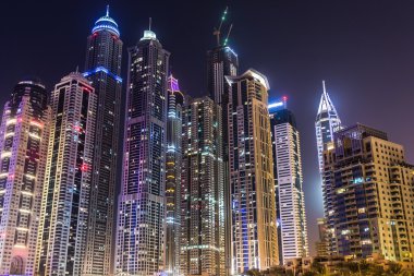 Bir yaz gecesi downtown Dubai'de,