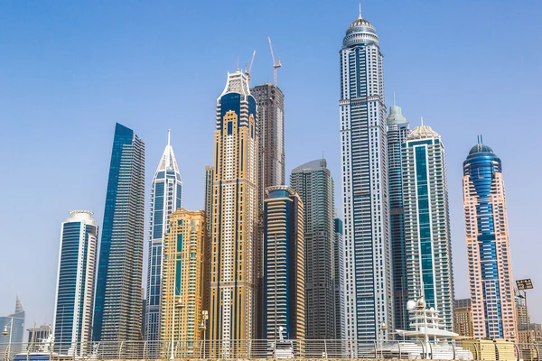 Dubai Marina paesaggio urbano, Emirati Arabi Uniti — Foto Stock