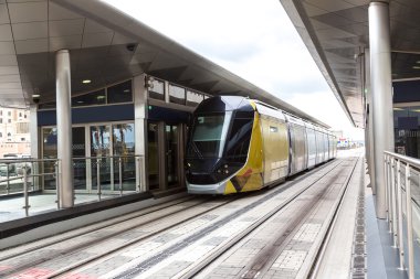 Yeni modern tramvay Dubai, Birleşik Arap Emirlikleri
