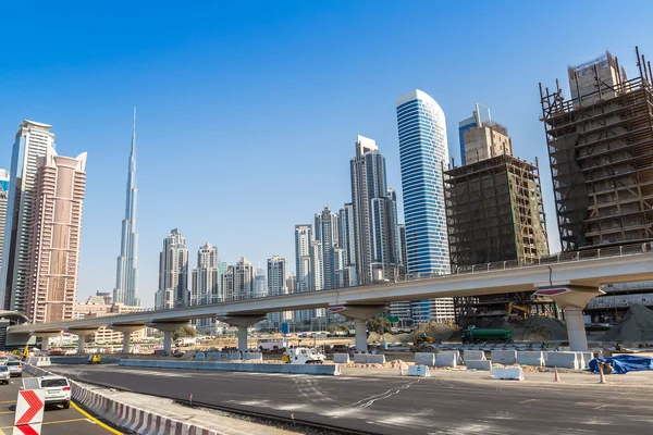 Grattacieli a Dubai di giorno — Foto Stock