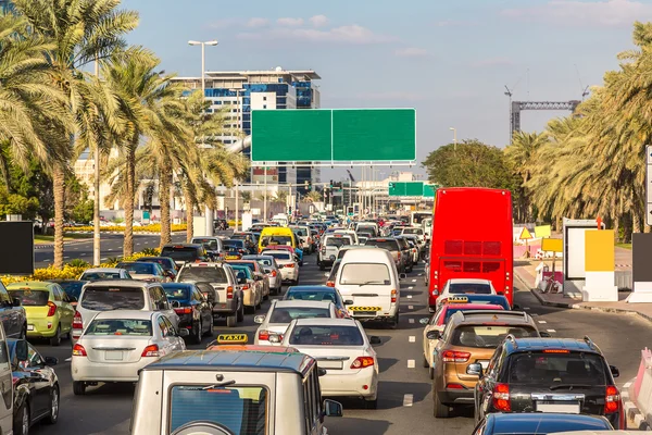 두바이에 교통 체증 — 스톡 사진
