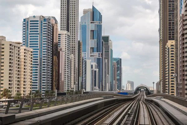 Metro v Dubaji v Dubaji — Stock fotografie