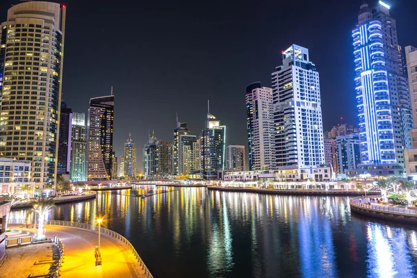 Gece Dubai Marina 'sı — Stok fotoğraf