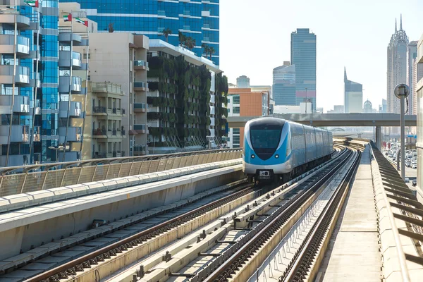 Dubai metro railway — Stockfoto