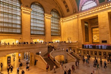 NEW YORK CITY, ABD - 15 Mart 2020: New York, ABD 'de Manhattan' daki ana koridor Grand Central Station Terminali