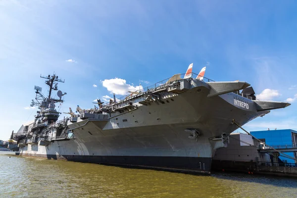 New York City Usa März 2020 New York Citys Intrepid — Stockfoto